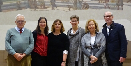 Bild zeigt Paderborner Delegation in Italien mit Vertretung n des dortigem Gymnasiums